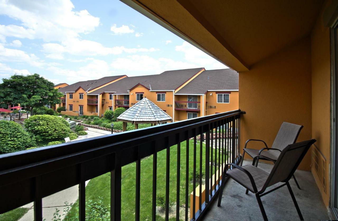 Chicago Club & Oakbrook Terrace